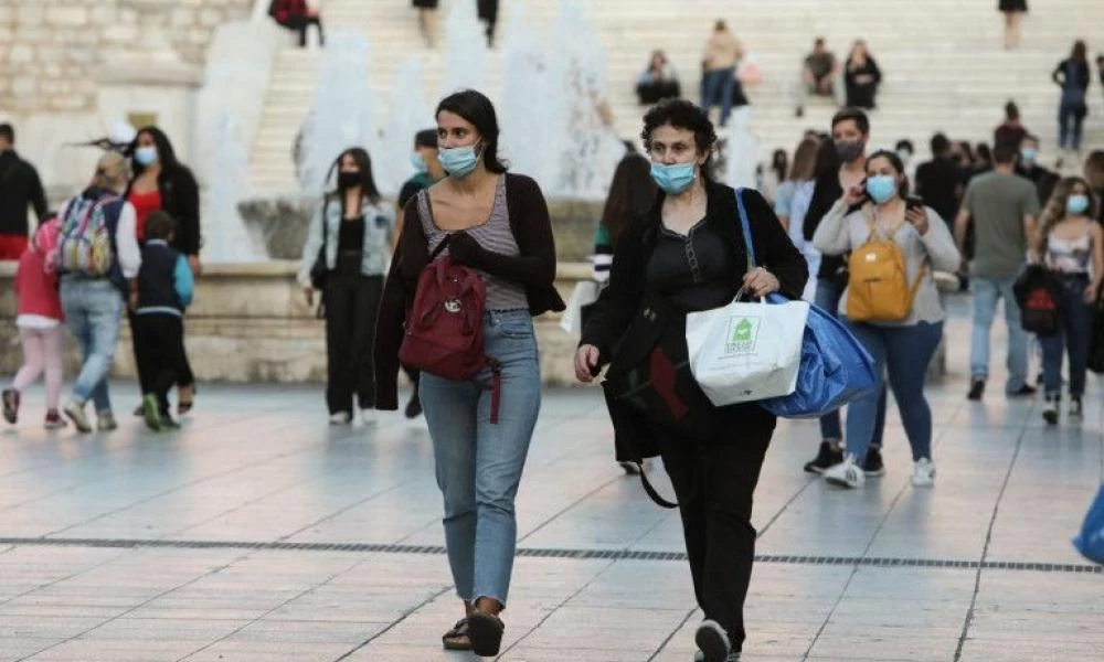 Tζανάκης: Πιθανό να εμφανιστεί και νέο στέλεχος του κορονοϊού - Τα δύο σενάρια